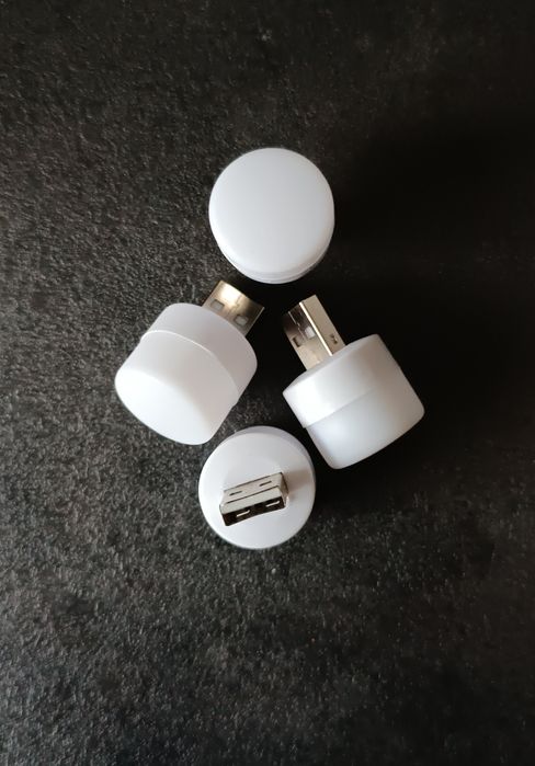 Mała lampka USB,