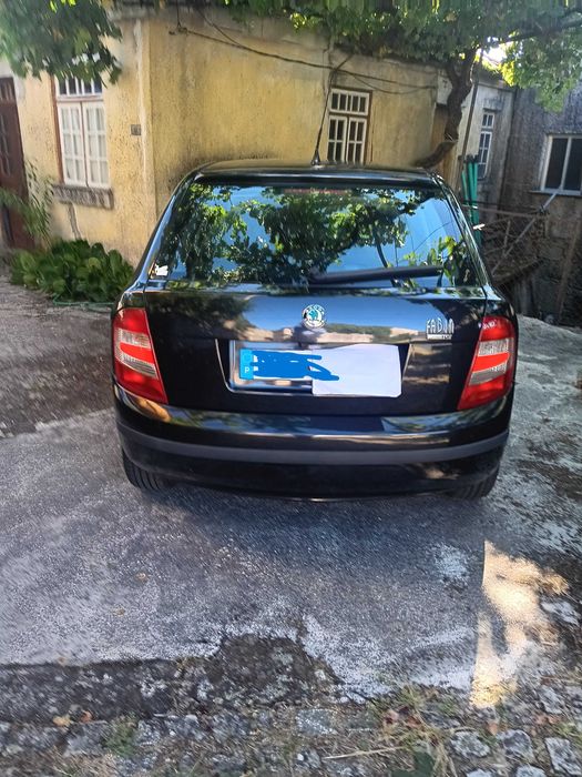 SKODA Fabia 1.4 TD — photo 2