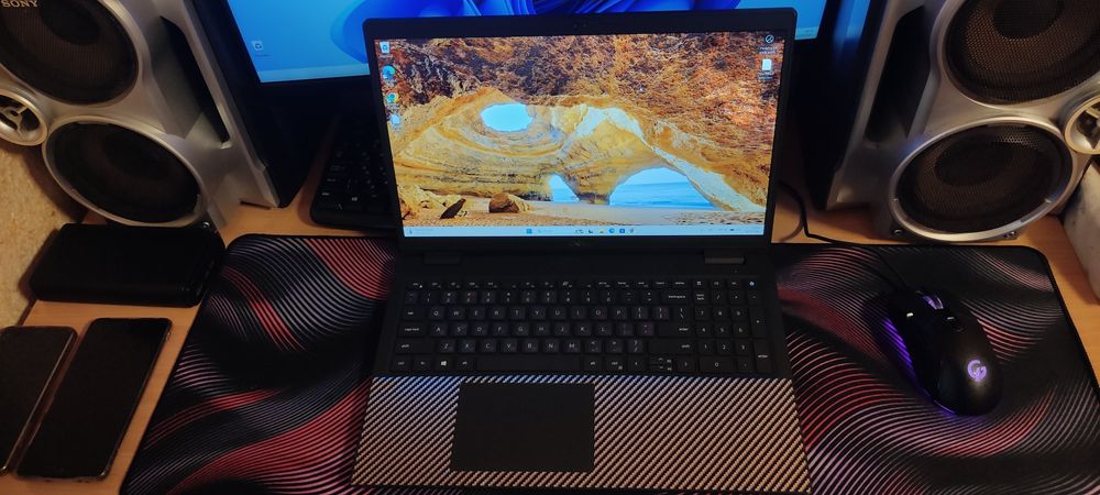Dell 15" i5-11gen, windows 11
