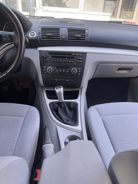 BMW 1 E87 2.0 бензин механіка 2009р