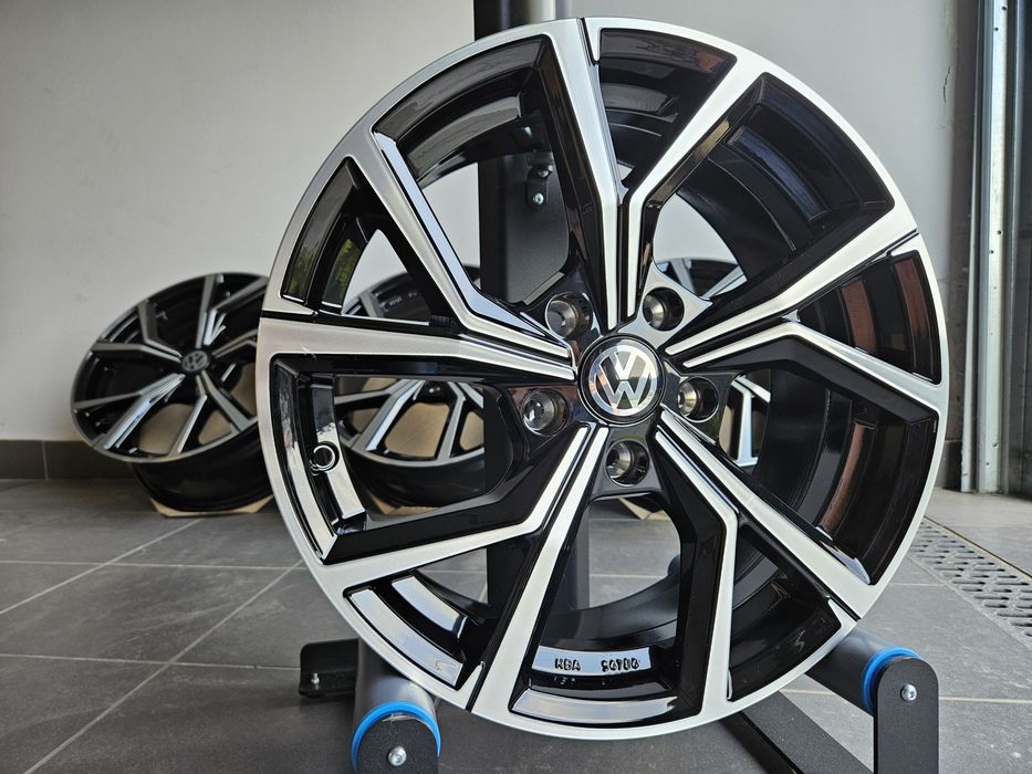 VW T-Roc 17 " Nowe 5x112 TRoc T Roc Alufelgi Czarne Volkswagen Felgi