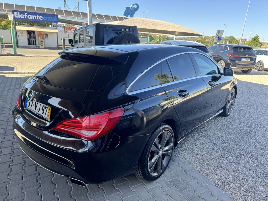 Mercedes-Benz CLA 180 d Urban