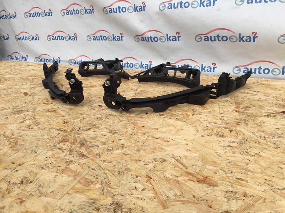 Кронштейн бампера Vw Golf 6 хетчбек / універсал