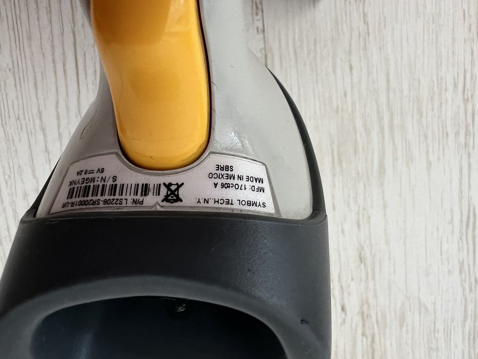 skaner czytnik kodów LS2208 USB kabel laser