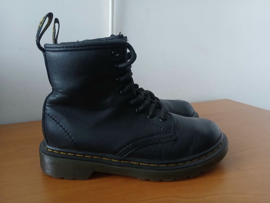 Шкіряні чоботи фірми Dr.Martins оригінальні детячі