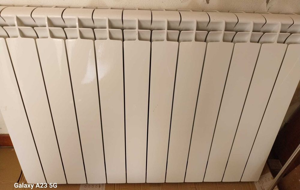 4 Radiadores de Parede - Todos 80€