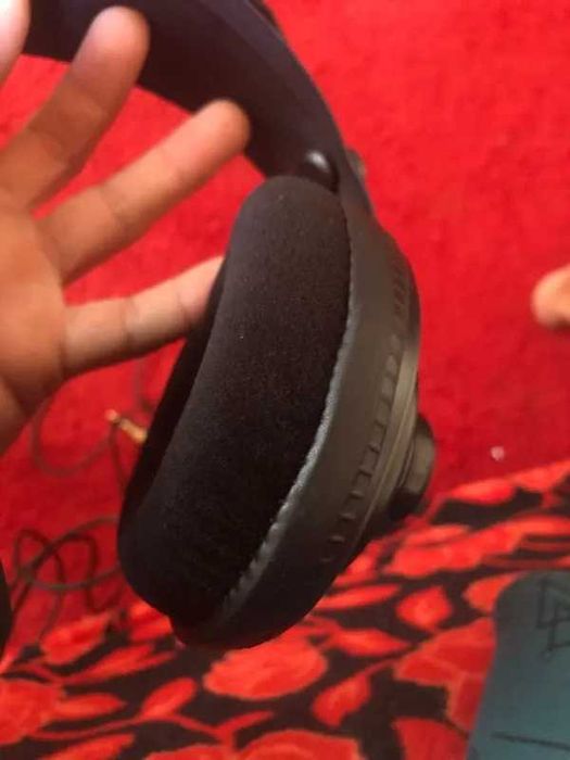 Профи наушнки самсон sr 850 закрытые