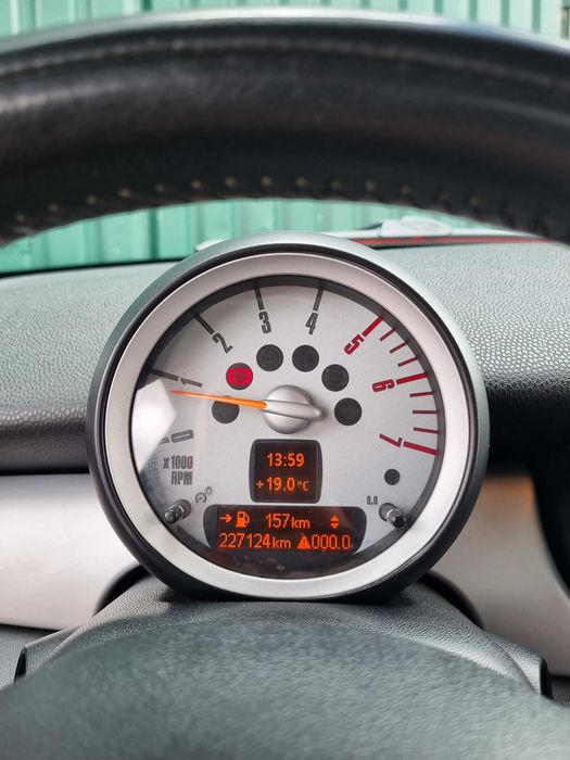MINI Cooper 1.6 D