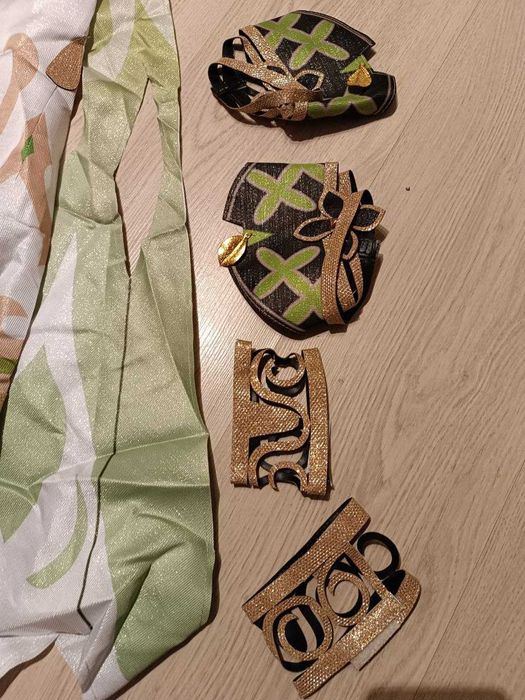 różne wyroby dla dziewczynek