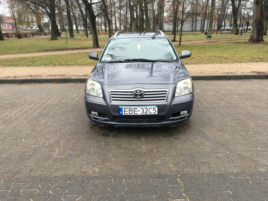 Toyota Avensis 2005 rok 2.0 D4D