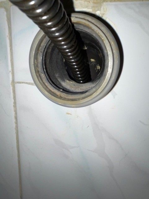 Pogotowie kanalizacyjne,udrażnianie zlewów itp.Hydraulik czyszczenie