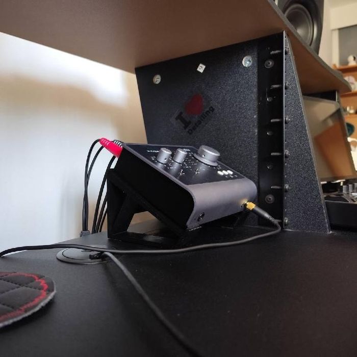 Podstawka do Audio Audient ID14 MK2