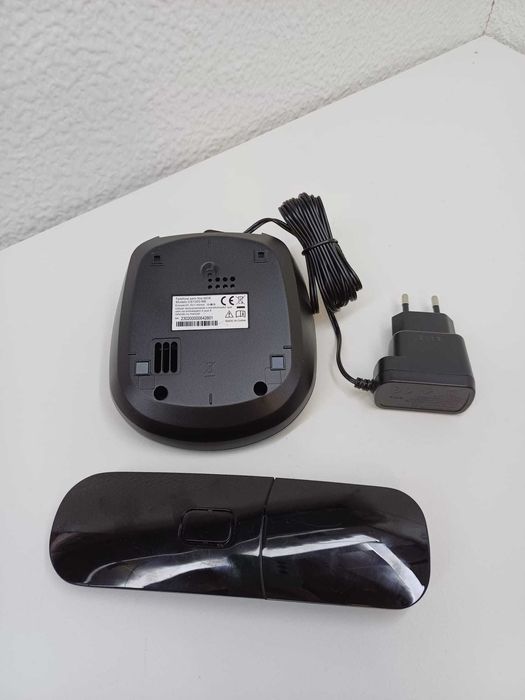 Telefone portátil completamente novo