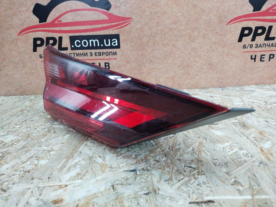 BMW 1 F40 2019- Фонарь задний левый в крышку багажника 6321-7450651