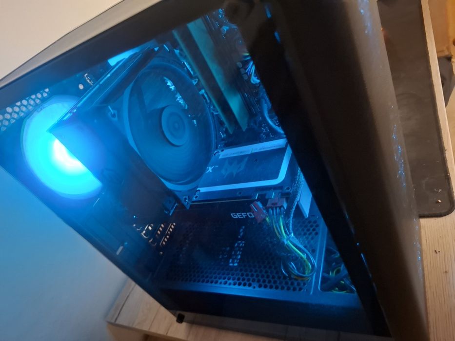 Komputer i5 11 gen/RTX 3060 ti/16 GB RAM
