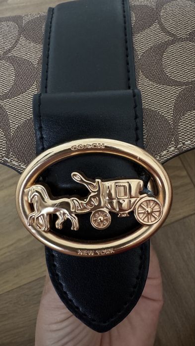 Сумочка від Coach