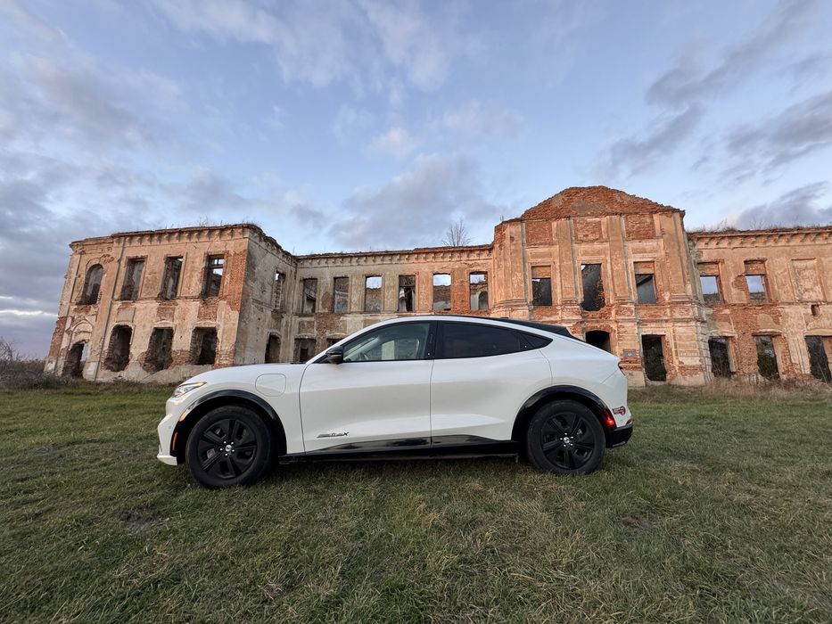 Ford Mustang Mach E 98.8