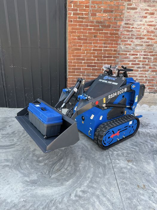 Mini ładowarka Rippa RS 04  z silnikem Briggs& Stratton