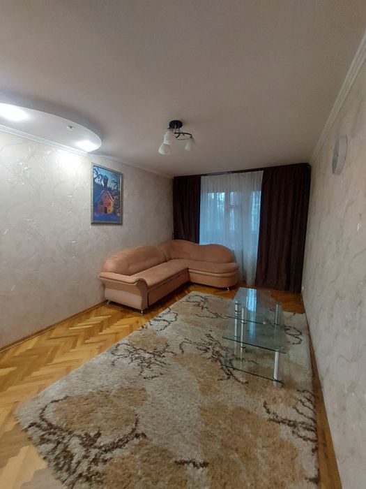 Довгострокова оренда 2х кімнатна квартира