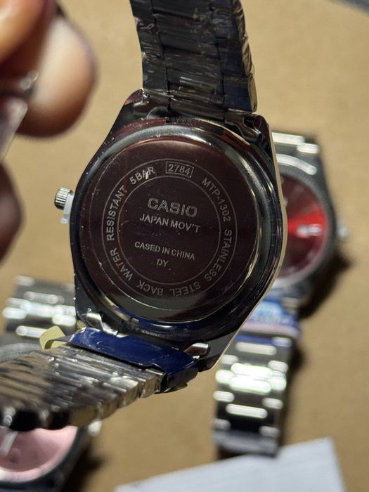 Годинник Casio MTP-1302 / Статусний вигляд / 7 кольорів / Повний комплект