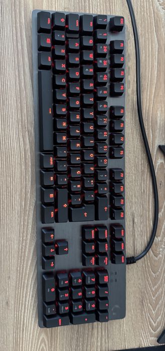 Teclado gamer carbon