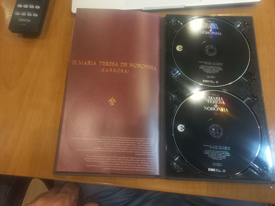 4 CD + Livro documentário de Maria Teresa de Noronha