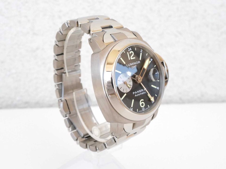 Panerai Luminor GMT Automatic Titanium Black Dial 44