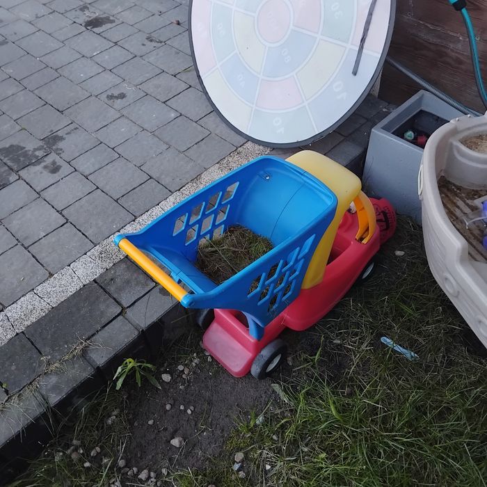 Oddam zabawki za darmo