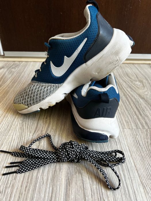 Sprzedam buty Nike Air & Batman w bardzo dobrym stanie (Darmowa dostawa)