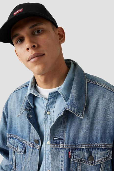 Кепка / Бейсболка LEVIS Housemark FlexFit Cap!