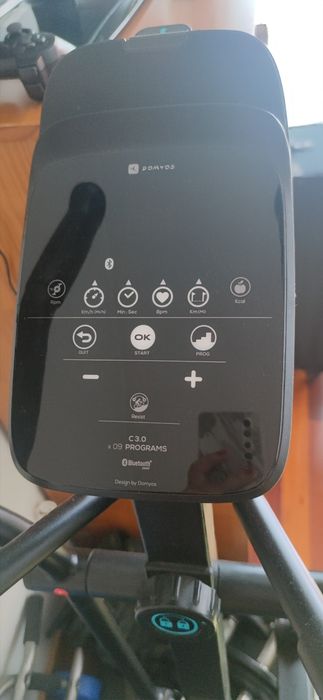 Eshape+ 09 Elliptical Trainer, Like New64751878477953124