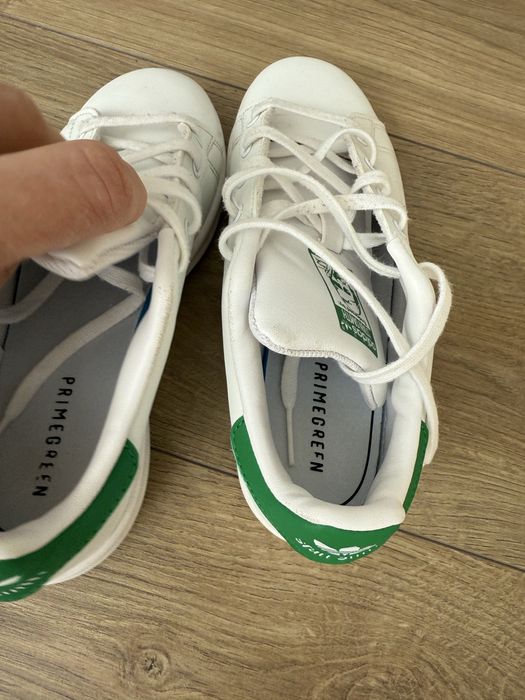 Adidas кросівки 33 розмір