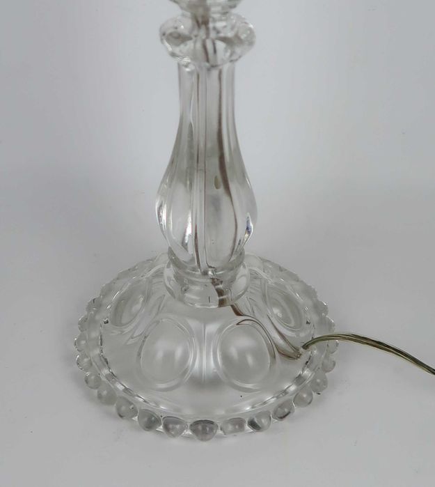 Candeeiro de mesa antigo em vidro / cristal
