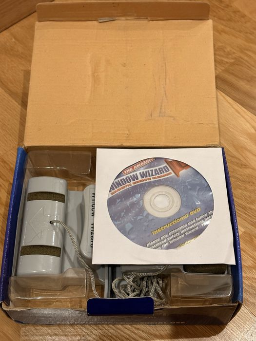 Window Wizard Magnetic Cleaner