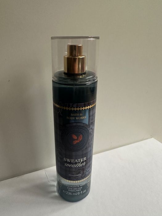 Mgiełka zapachowa Bath & Body Works - SWEATER WEATHER