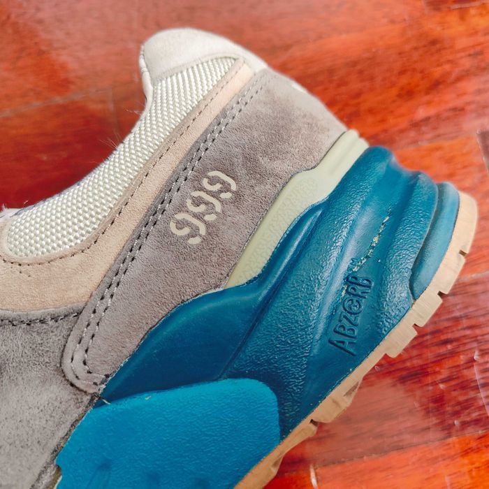 New Balance 999 X Concepts Seal 44.5