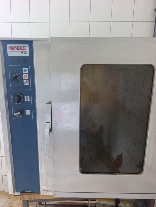 Sprzedam piec konwekcyjno-parowy Rational CD 101