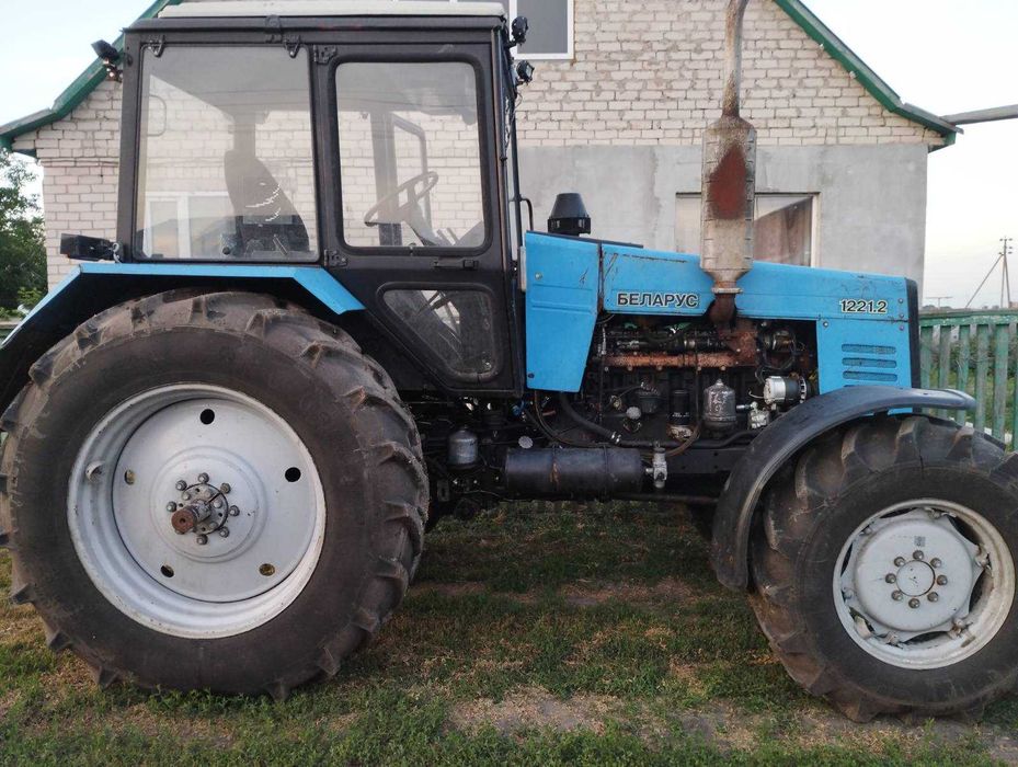 Продам МТЗ 1221.2