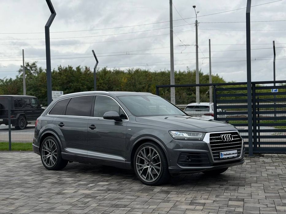 Audi Q7 2015 freshauto