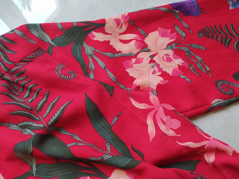 Czerwona sukienka midi H&M r. 40