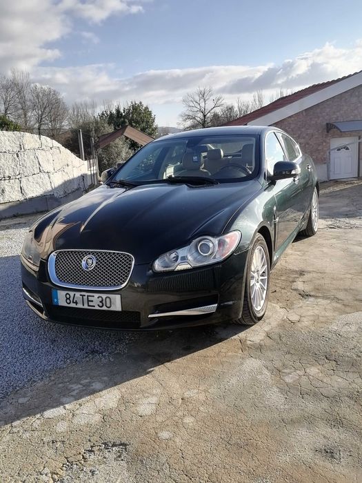 Jaguar XF 2.7 V6 Premium Luxury (RESERVADO)