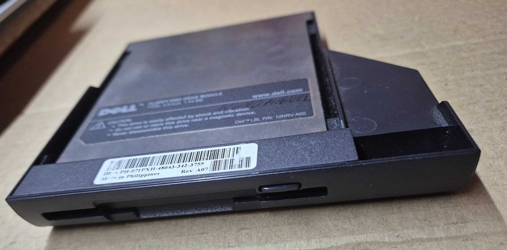 Drive de disquetes 1.44Mb 3½ portáteis Dell