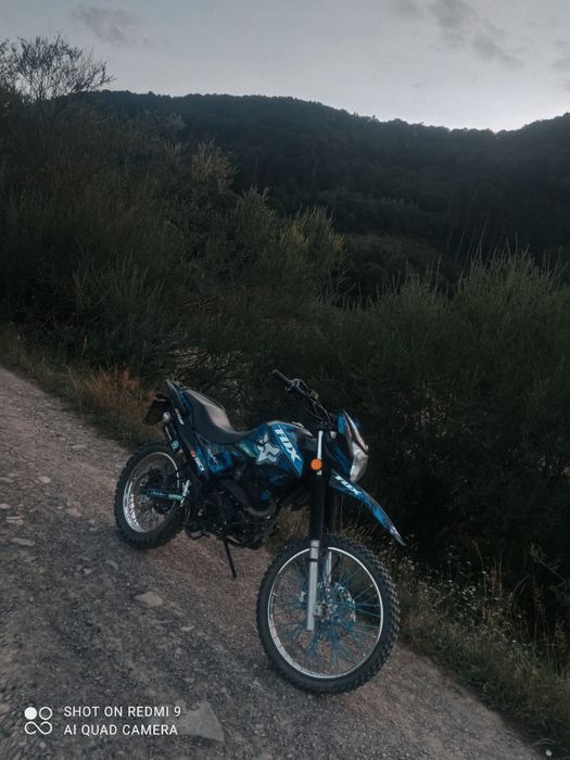 Продам шінерай 250 6с срочно,  ідеальний стан.