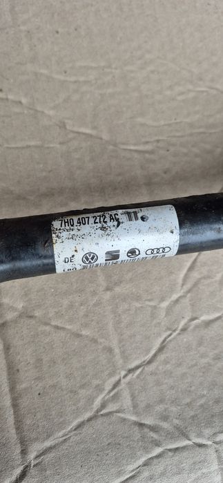 Піввісь VW T5 2.5 полуось привід вал шрус 7H0407271  7H0407272