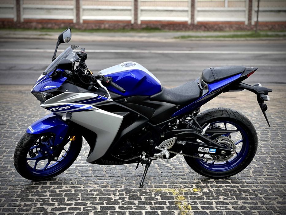 Японський Мотоцикл Yamaha YZF-R25 2016 в Арт мото Житомир