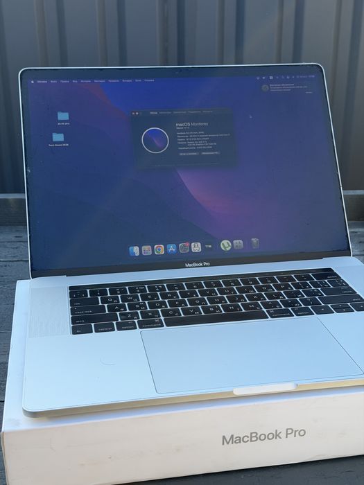 MacBook Pro 15 2016 TouchBar