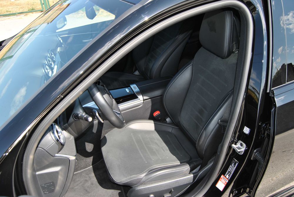 Mercedes-Benz C 300 e AMG ( Plug-in )