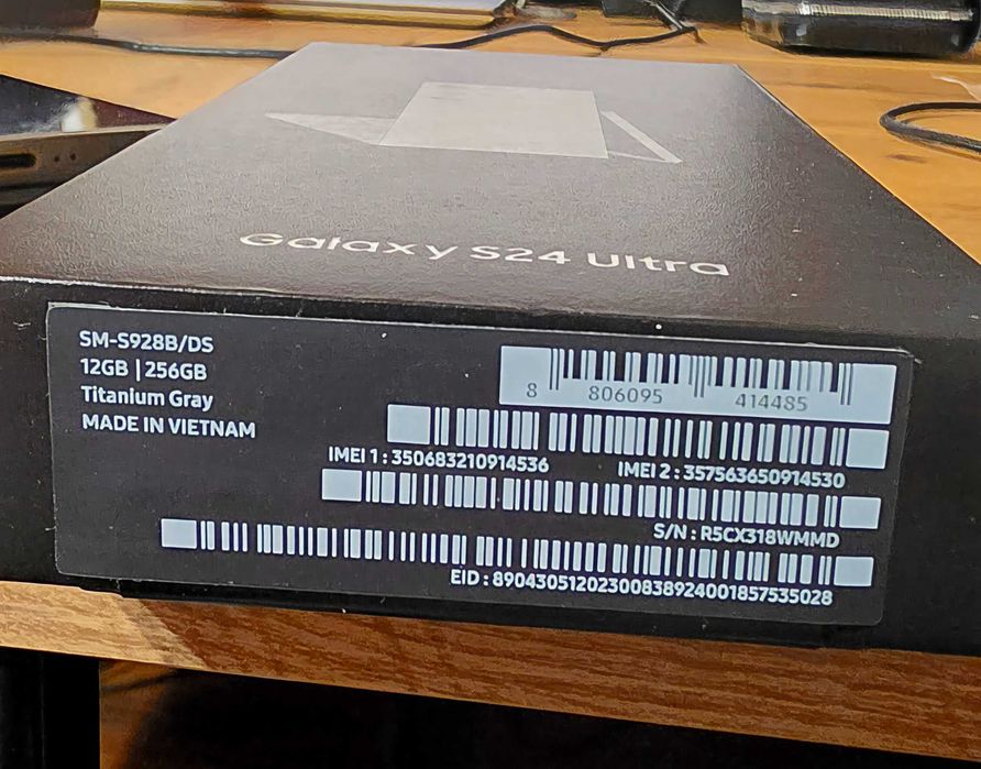 Samsung S24 Ultra 256Gb/12Gb Dual Titanium Gray, SM-S928B/DS полный комплект!