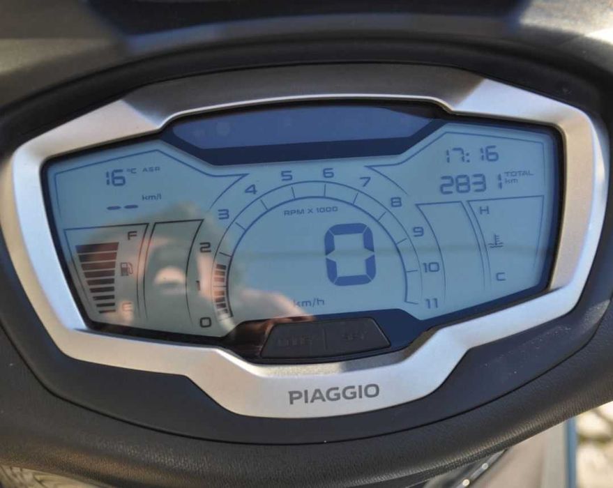 Piaggio Beverly 400 de serviço