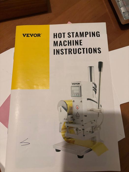 Máquina de gravação a quente